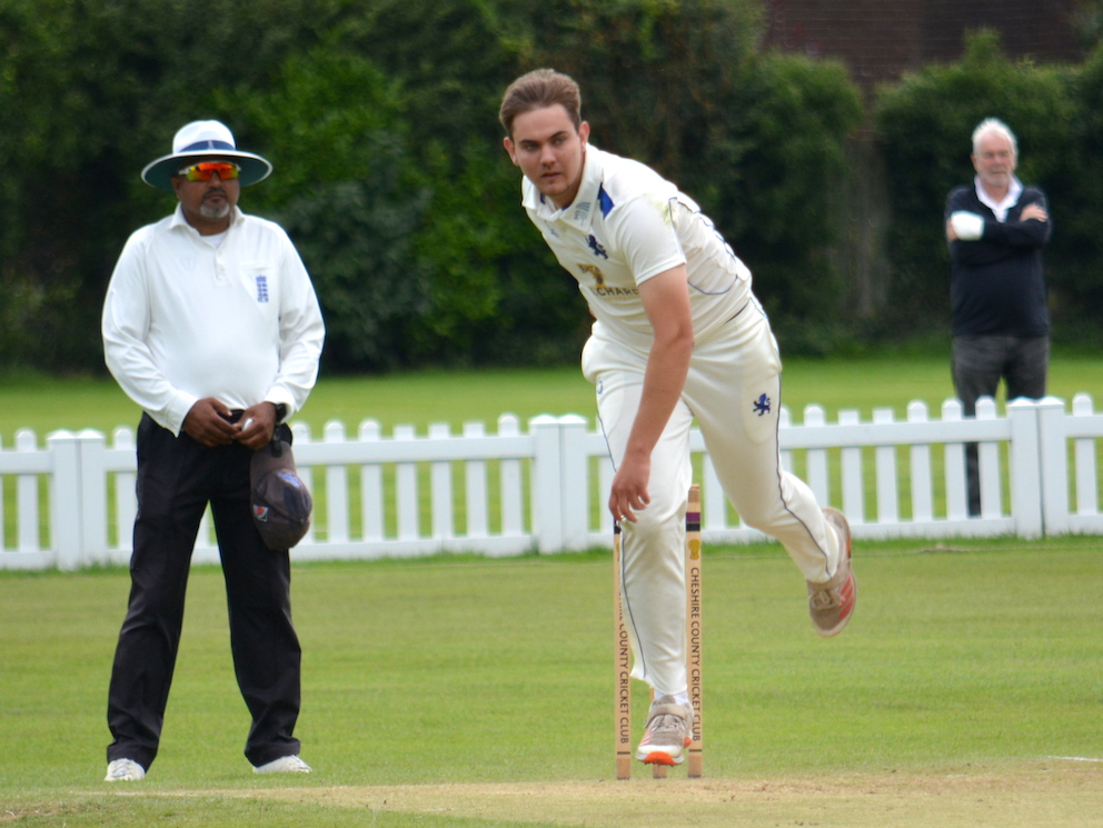 Plympton left-armer Jonty Walliker, whose bowling against Cheshire was described by skipper Jamie Stephens as ‘one of the best spells’ he had seen for a while.<br>credit: Conrad Sutcliffe - no re-use without copyright owner's consent
