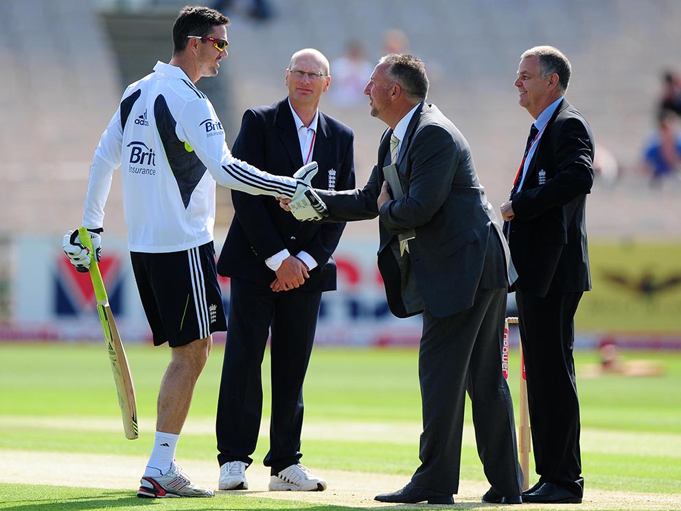 Geoff Miller (far right) with Ian Botham and England player Kevin Pietersen before the 2010 Test against Bangladesh in Manchester<br>credit: https://www.ppauk.com/photo/1368035/