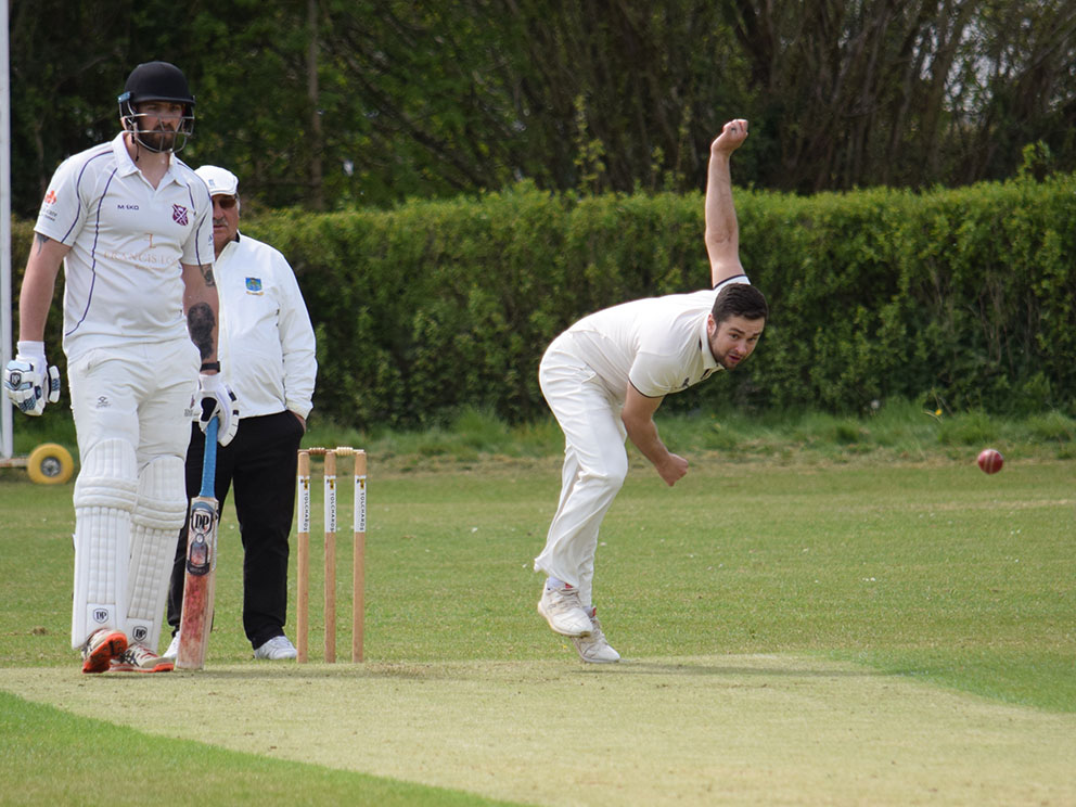 Will Heather – wickets at the right times for Chudleigh<br>credit: Conrad Sutcliffe - no re-use without copyright holder's consent