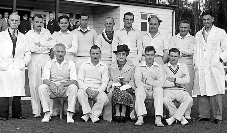 Babbacombe's Brockman Cup winning team of 1946 - known as the 'disputed final' as the scorebooks failed to tally-up afterwards - see match report on archive page<br>credit: www.devoncricket.co.uk/page.php?Id=2556
