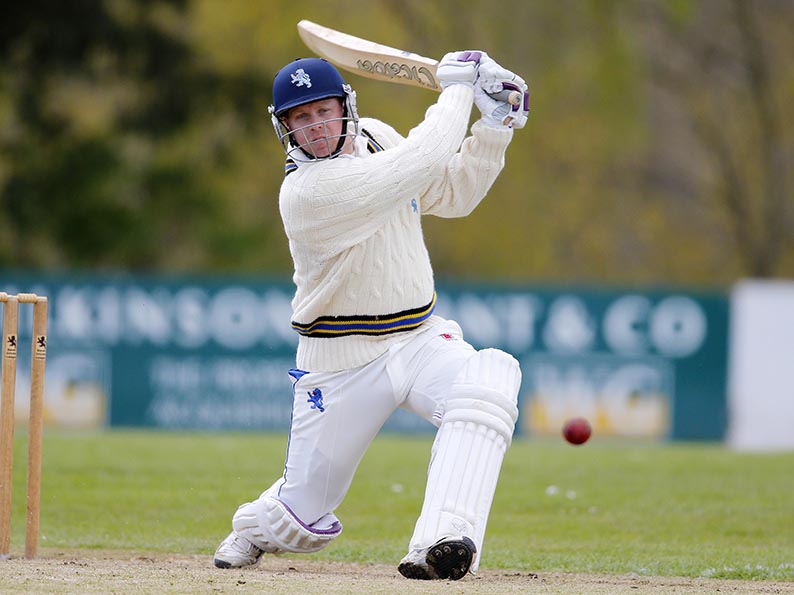 Trevor Anning - in the runs for Budleigh against Plymstock<br>credit: http://www.ppauk.com/photo/950075/