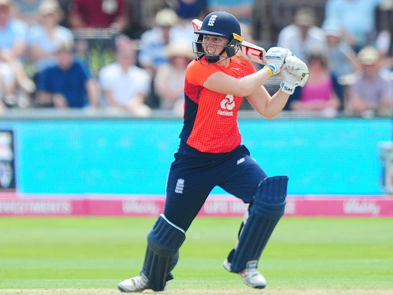Devon old girl Heather Knight hitting out for England <br>credit: www.ppauk.com 