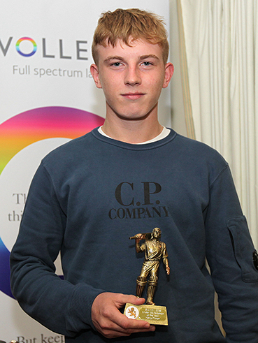 Bovey Tracey's Harry Pitman - U15 batting award