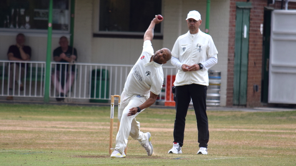 Malcolm Cloete - back in the Heathcoat attack<br>credit: Conrad Sutcliffe - no re-use without copyright owner's consent