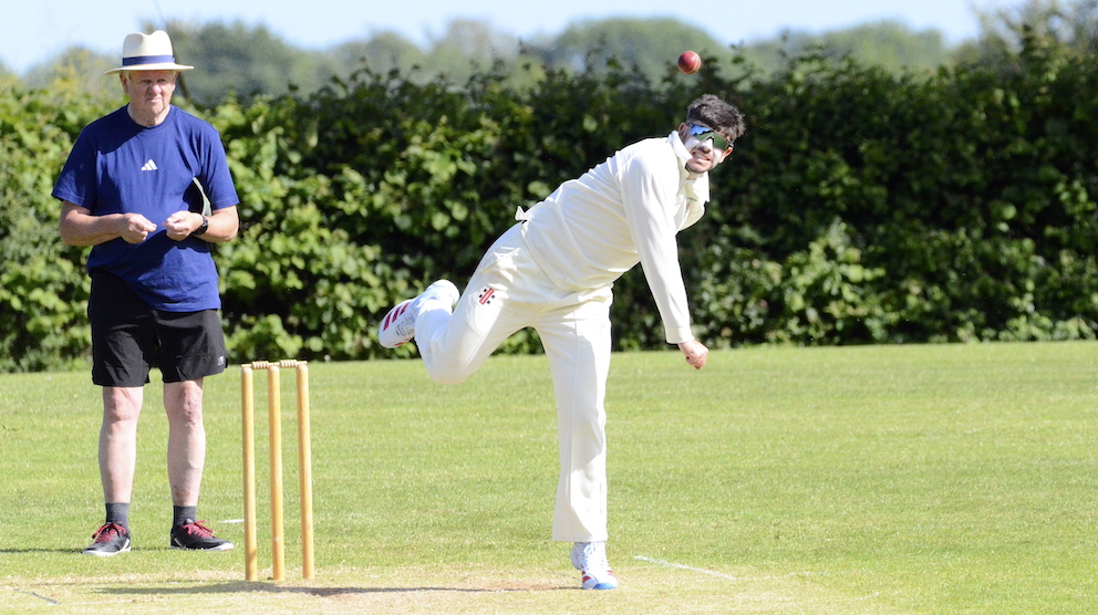Hatherleigh's Greg Solkin – in to face Exmouth<br>credit: Conrad Sutcliffe - no re-use without copyright owner's consent Hatherleigh's Greg Solkin – in to face Exmouth<br>credit: Conrad Sutcliffe - no re-use without copyright owner's consent