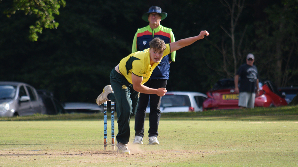Budleigh's Hugh Moore – back from New Zealand and into the first team<br>credit: Conrad Sutcliffe - no re-use without copyright owner's consent Budleigh's Hugh Moore – back from New Zealand and into the first team<br>credit: Conrad Sutcliffe - no re-use without copyright owner's consent