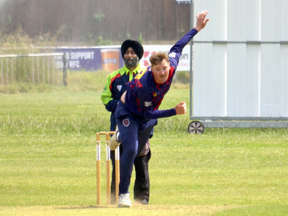 Thorverton seamer Shane Yelverton