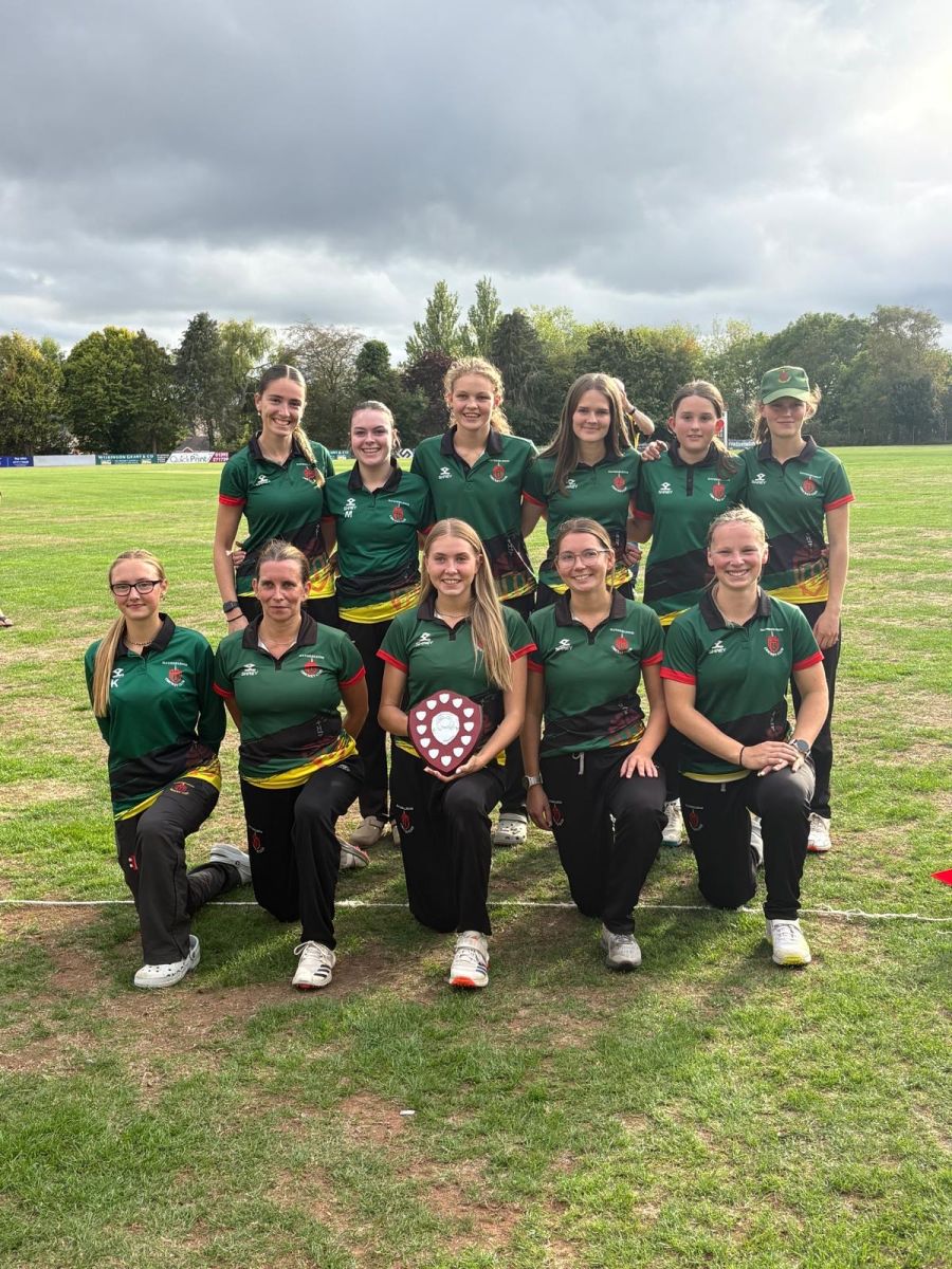 Captain Jess Rose and her victorious T20 Plate squad <br>credit: Chris Sleep Captain Jess Rose and her victorious T20 Plate squad <br>credit: Chris Sleep