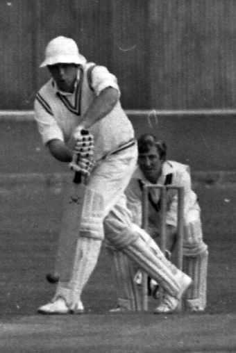 Leo Matthews keeping wicket in the 1978 Brockman Cup final
