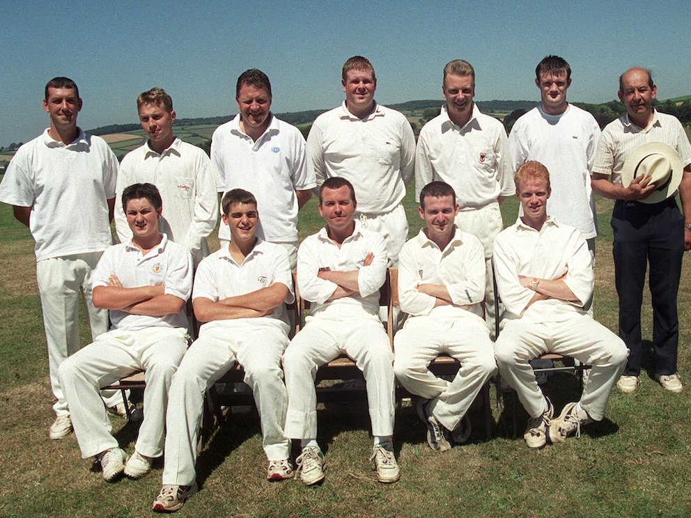 Martin Shute (middle, front row) in a Bishopsteignton CC line-up