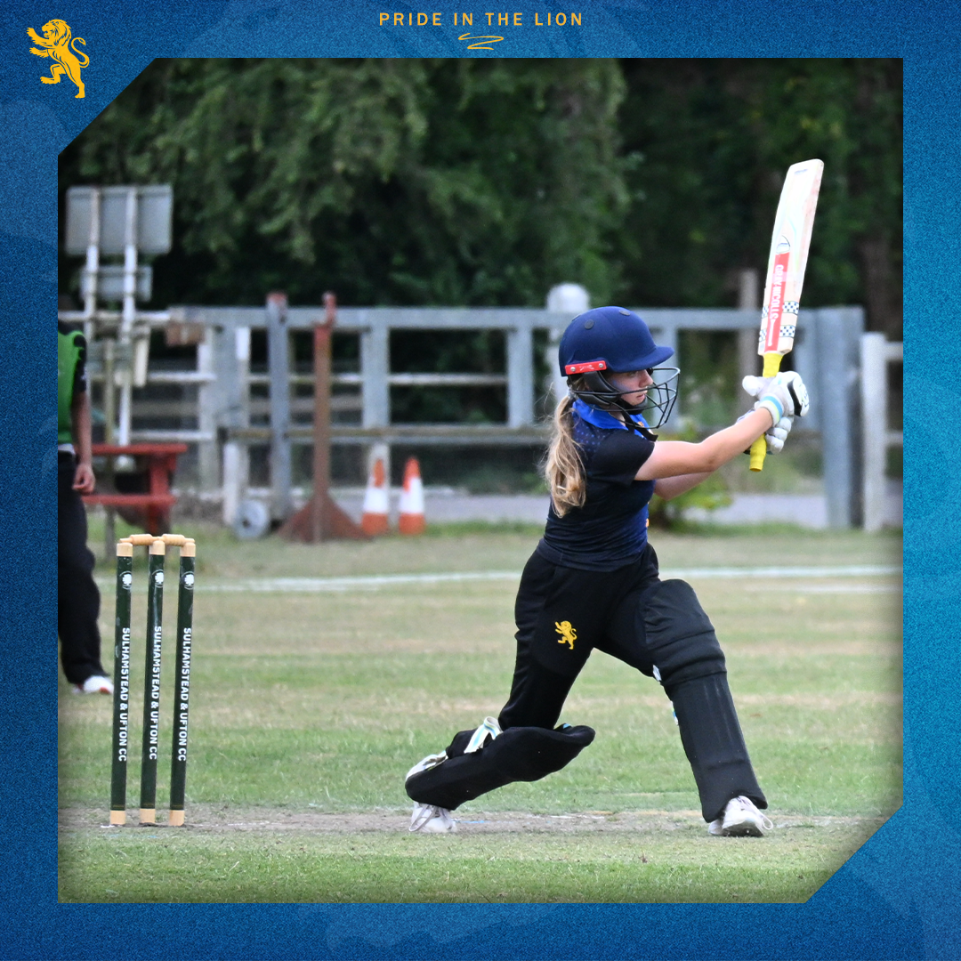 Lucy Hulbert on her way to 95* against Berkshire. credit: Jennie Kirkup